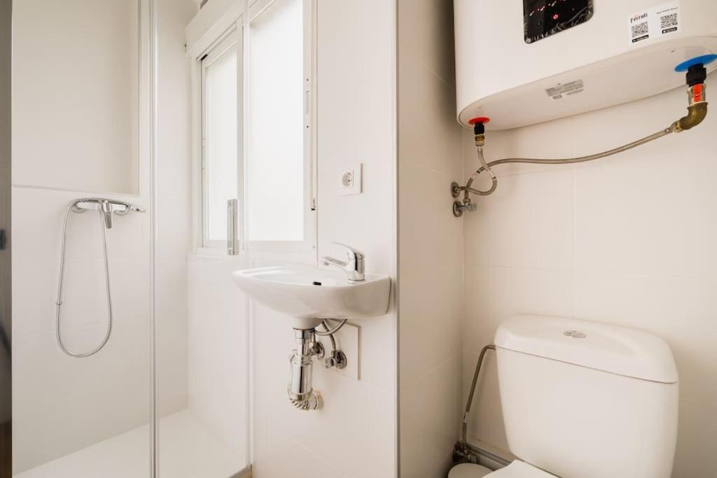 Apto Centrico, 2 Aparcamientos Privados, Bicis Sevilla Exterior foto